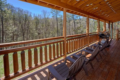 Gorgeous Cosby Cabin with a Pool and Hot Tub - Cosby, Tennessee - glamping.directory
