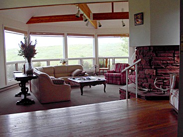 Tranquil Cottage on a Ranch Stay near the Crazy Mountains in Montana - Twodot, Montana - glamping.directory