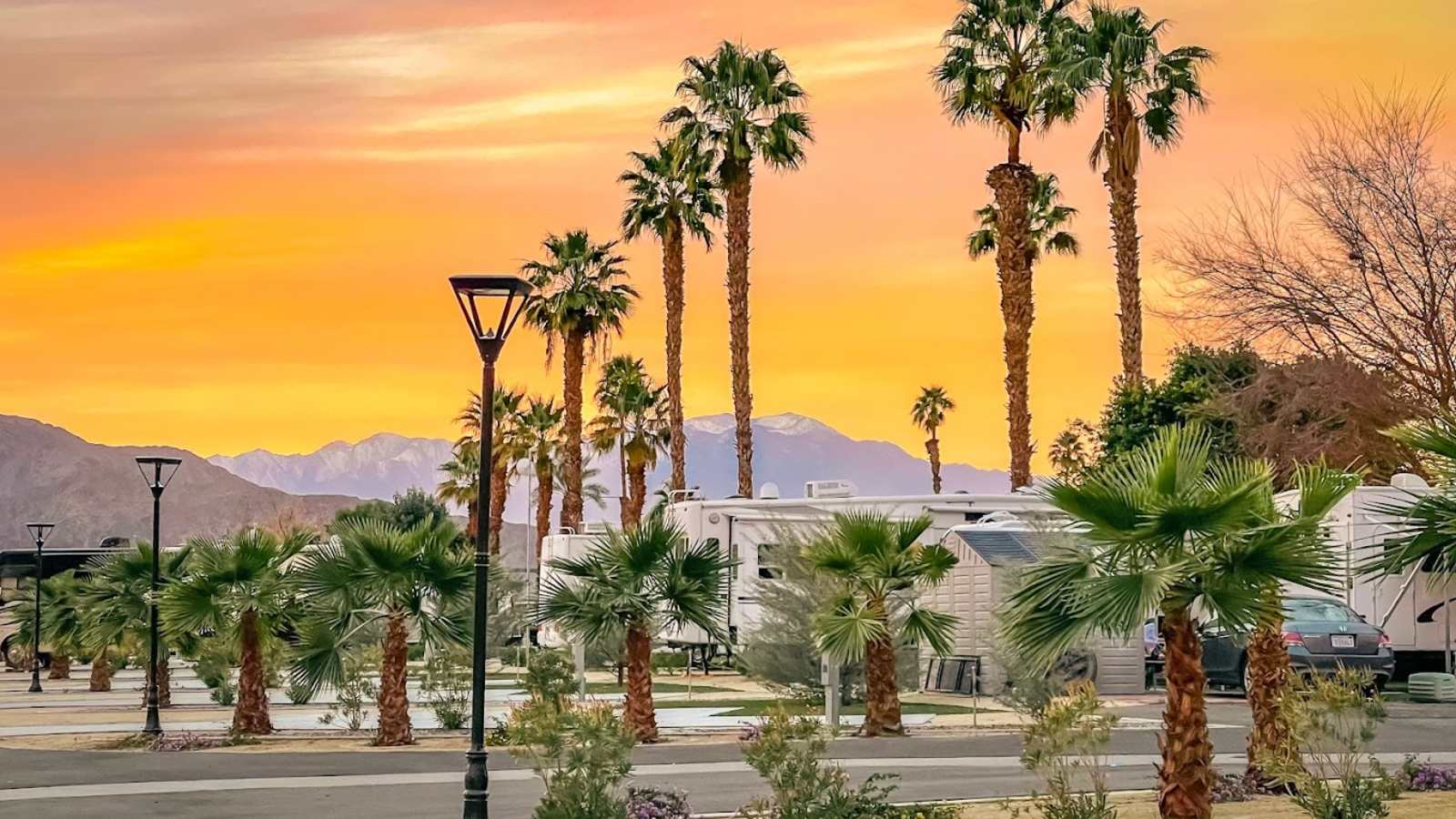 Indian Wells - Indio, California - glamping.directory