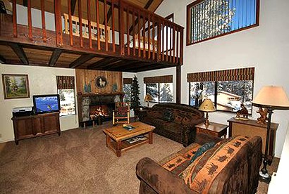 Pet-Friendly Cabin Getaway in South Lake Tahoe, California - South Lake Tahoe, California - glamping.directory