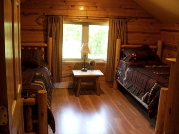 Delightful Riverfront Cabin Rental in Chippewa County near Eau Claire, Wisconsin - Bruce, Wisconsin - glamping.directory