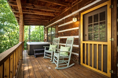 Snug and Cozy Cabin Rental with a Hot Tub near Copperhill for a Relaxing Vacation in Tennessee - Copperhill, Tennessee - glamping.directory