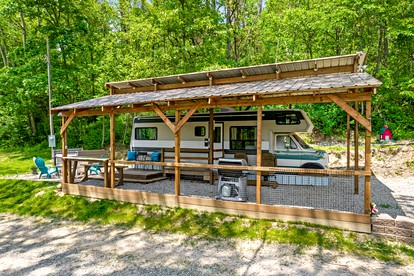 Gorgeous Caravan Glamping Escape for Four in Dover, Ohio - glamping.directory