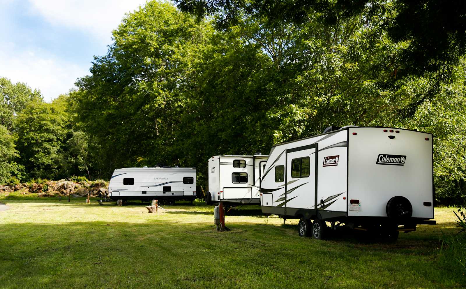 Redwood RV Park - Klamath, California - glamping.directory