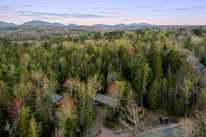 Luxury Glamping Safari Tent on Mount Desert Island, Perfect for a Weekend Getaway - Bar Harbor, Maine - glamping.directory