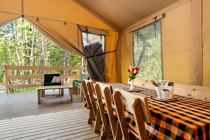 Luxury Glamping Safari Tent on Mount Desert Island, Perfect for a Weekend Getaway - Bar Harbor, Maine - glamping.directory