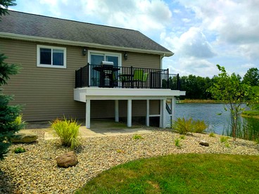 Charming Waterfront Cottage with Fishing and Kayaking near Salamonie River State Forest, Indiana - Urbana, Indiana - glamping.directory