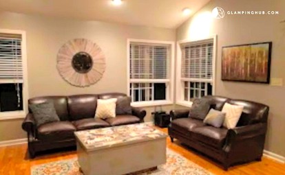 Charming Waterfront Cottage with Fishing and Kayaking near Salamonie River State Forest, Indiana - Urbana, Indiana - glamping.directory