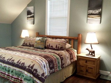 Impressive Cabin Rental with Views of Pike National Forest near Colorado Springs, Colorado - Sedalia, Colorado - glamping.directory
