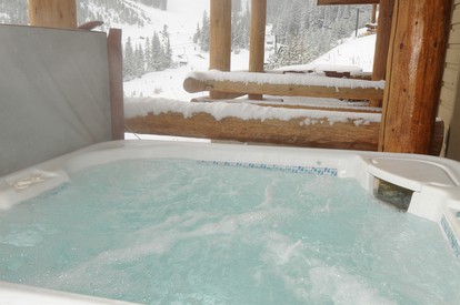 Ski-In/Ski-Out Luxury Cabin Rental with Incredible Views in Big Sky - Big Sky, Montana - glamping.directory
