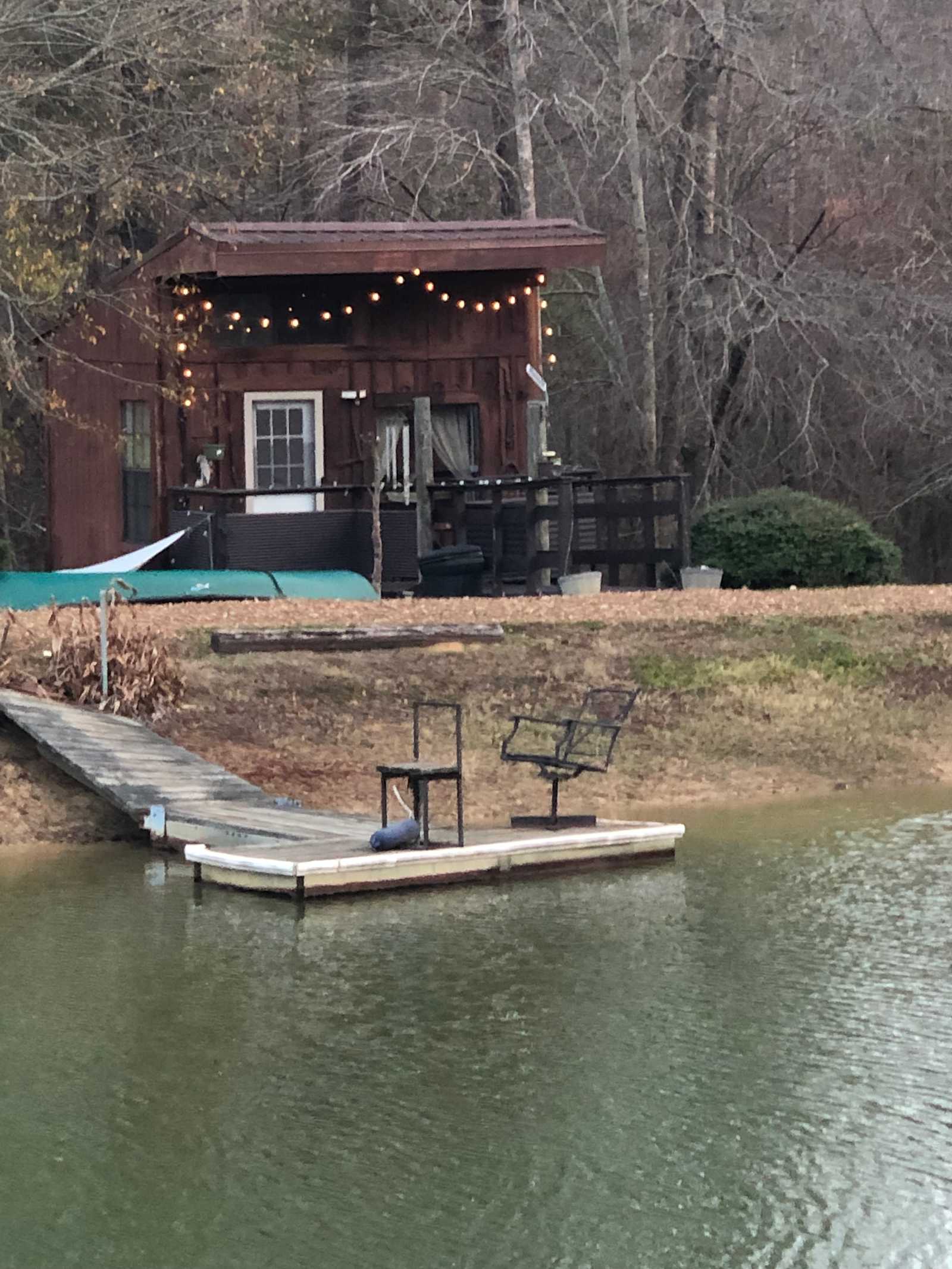 Fishers Pond at the Treehouse - Little Rock, Arkansas - glamping.directory