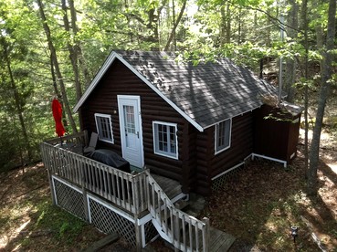Romantic Cottage Retreat for Couples near Lincolnville, Maine - glamping.directory