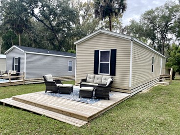 Unique Cottage Close to Fantastic Hiking Trails in Dunnellon, Florida - glamping.directory
