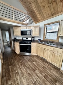 Spacious Cabin Lodge Perfect for Groups Getaways in Colorado - Oak Creek, Colorado - glamping.directory