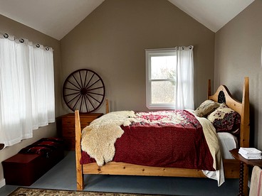Entire Glamping Center in Manchester, Michigan, for Wellness Retreats in Nature - Manchester, Michigan - glamping.directory