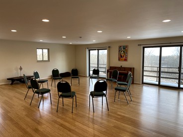 Entire Glamping Center in Manchester, Michigan, for Wellness Retreats in Nature - Manchester, Michigan - glamping.directory