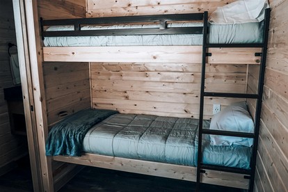 Contemporary Mesa Accommodation Ideal for Glamping in Colorado - Mesa, Colorado - glamping.directory