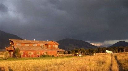 Remote Six-Bedroom Lodge for Rent near the Chico Hot Springs, Montana - Livingston, Montana - glamping.directory