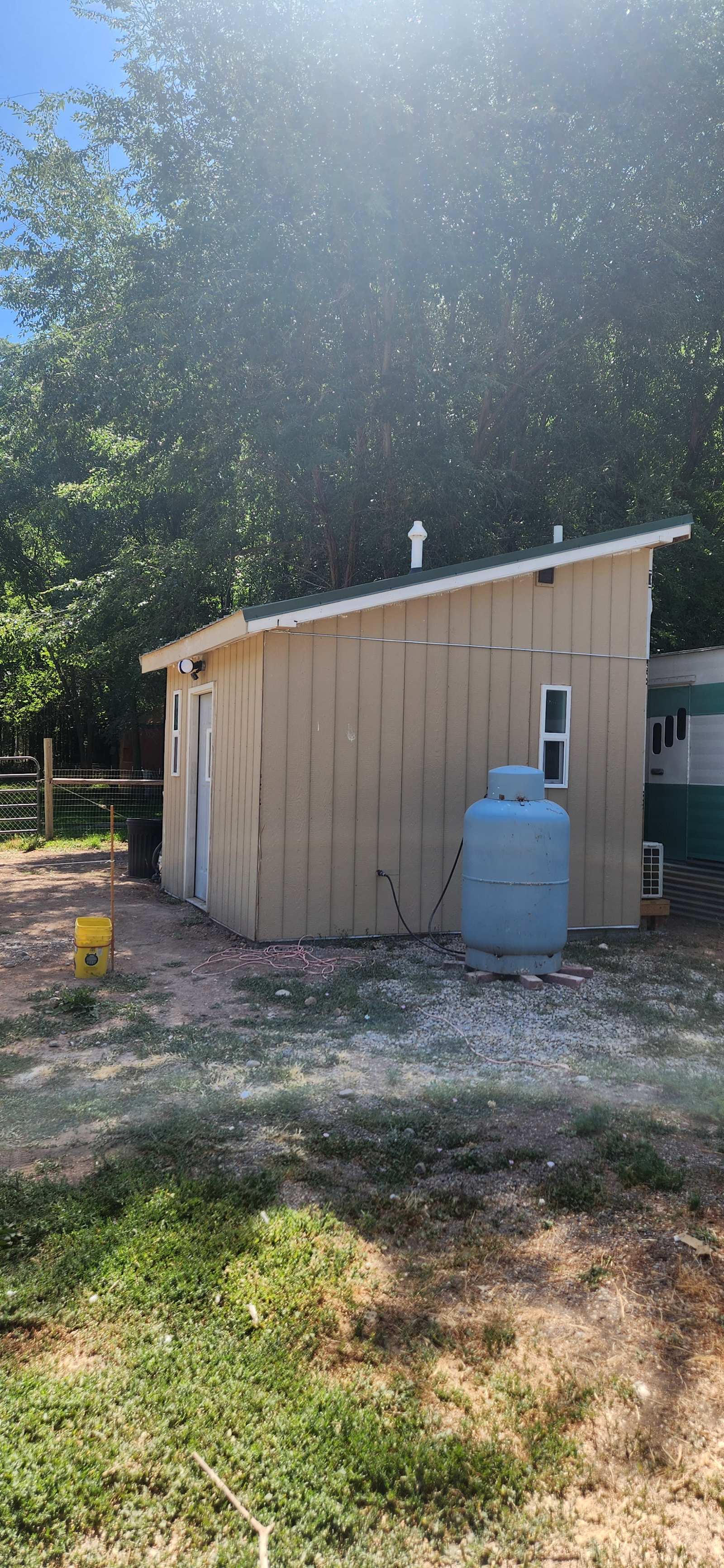 Delta Hobby Farm - Delta, Colorado - glamping.directory