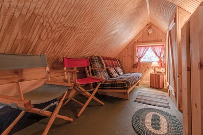 Cozy Log Cabin with an Indoor Fireplace Located on 70 Forested Acres in Leicester, Vermont - Leicester, Vermont - glamping.directory