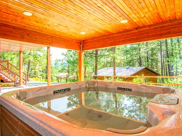 Unique Tree House-Style Cabin Rental with a Luxury Hot Tub in Pagosa Springs, Colorado - Pagosa Springs, Colorado - glamping.directory