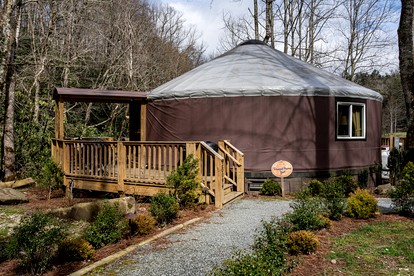 Heavenly Yurt with Modern Interior in Topton, North Carolina - glamping.directory