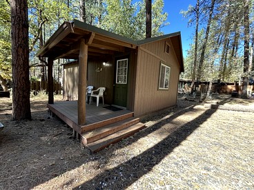Cozy Cabin in Christopher Creek for an Escape to the Forested Rim Country in Central Arizona - Payson, Arizona - glamping.directory