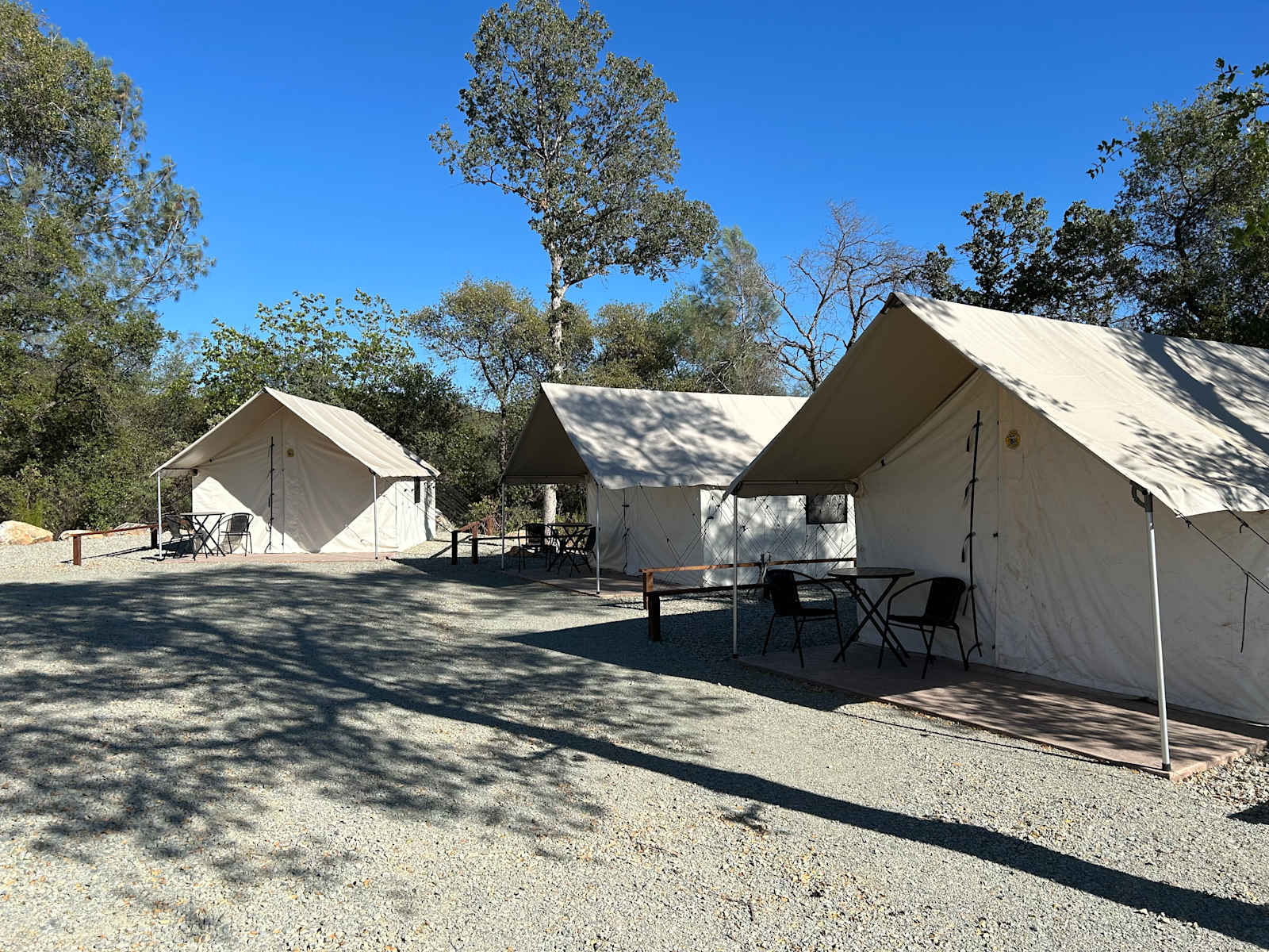 Moonshadow Flat Glamping Tents - Penn Valley, California - glamping.directory
