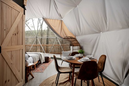 Outstanding Dome with Fire Pit and Hot-tub in Wardensville, West Virginia - Wardensville, West Virginia - glamping.directory