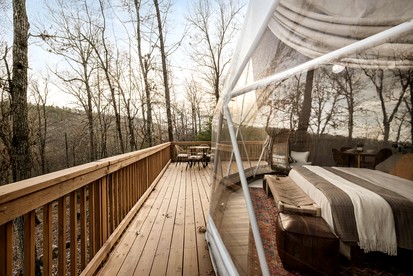 Outstanding Dome with Fire Pit and Hot-tub in Wardensville, West Virginia - Wardensville, West Virginia - glamping.directory