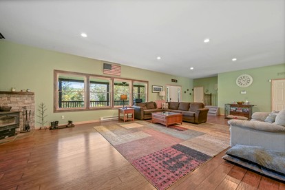 Peaceful Estate Designed for Connection & Relaxation in Andes, New York - Andes, New York - glamping.directory