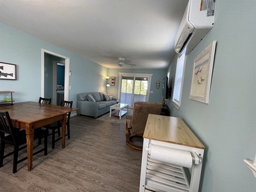 Spacious Pet-Friendly Beach House with Fenced Yard near Restaurants in Avon, North Carolina - Avon, North Carolina - glamping.directory