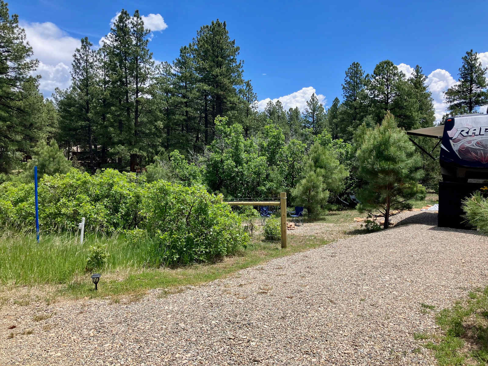 7450' Summit Fullhookup Camping! - Mancos, Colorado - glamping.directory