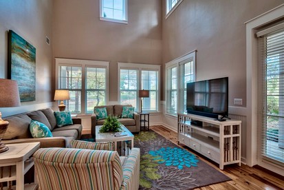 Luxury Cottage Rental with Six-Seater Golf Cart Provided in Miramar Beach, Florida - Miramar Beach, Florida - glamping.directory