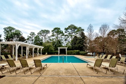 Luxury Cottage Rental with Six-Seater Golf Cart Provided in Miramar Beach, Florida - Miramar Beach, Florida - glamping.directory