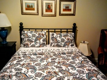 Pet-Friendly Vacation Rental on Lake Lanier in Dawsonville, Georgia - Dawsonville, Georgia - glamping.directory