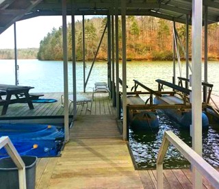 Pet-Friendly Vacation Rental on Lake Lanier in Dawsonville, Georgia - Dawsonville, Georgia - glamping.directory