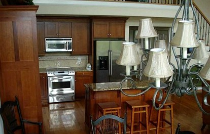 Pet-Friendly Vacation Rental on Lake Lanier in Dawsonville, Georgia - Dawsonville, Georgia - glamping.directory
