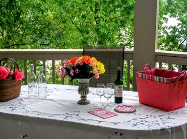 Pet-Friendly Vacation Rental on Lake Lanier in Dawsonville, Georgia - Dawsonville, Georgia - glamping.directory