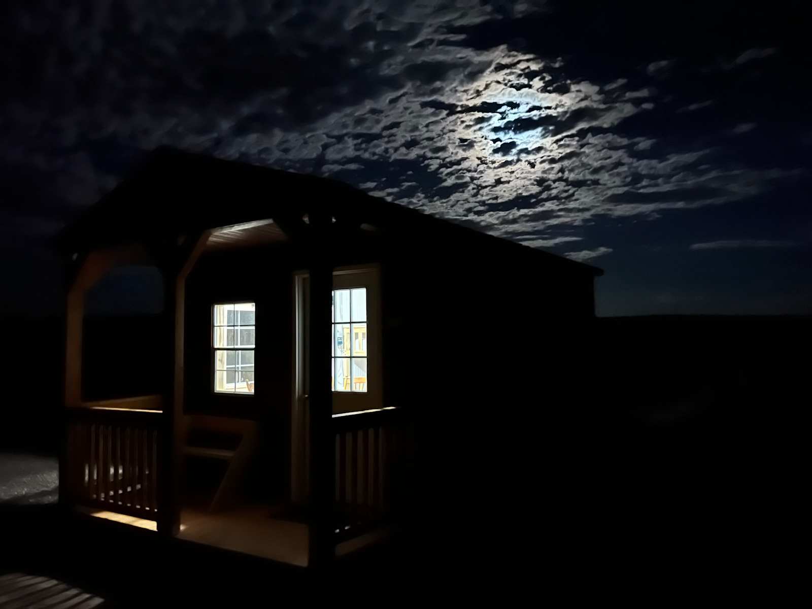 Campfire Adventure Ranch - Sun Valley, Arizona - glamping.directory
