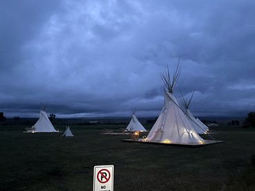 Experience Pet-Friendly Perfection: Classic Tipi Glamping Near Wind River Mountains, WY - Fort Washakie, Wyoming - glamping.directory