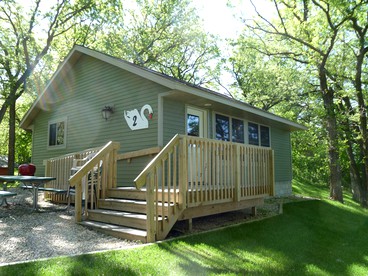 Minnesota Glamping Retreat in Lakeside Cabin for 6 in Fergus Falls - glamping.directory