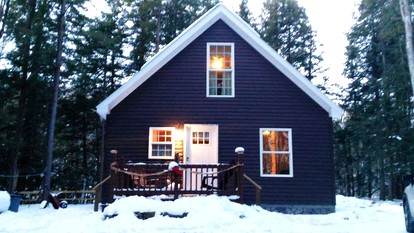 Rustic Woodland Cabin Rental near Oneida Lake, New York - glamping.directory