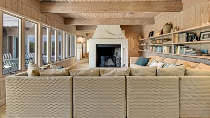 Gorgeous Pet-Friendly Oceanfront Retreat in Gated Community, Georgetown, South Carolina - Georgetown, South Carolina - glamping.directory