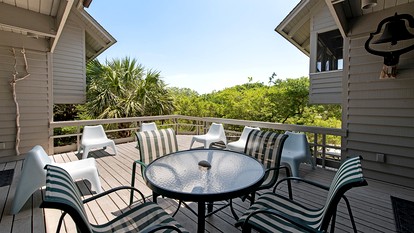 Gorgeous Pet-Friendly Oceanfront Retreat in Gated Community, Georgetown, South Carolina - Georgetown, South Carolina - glamping.directory