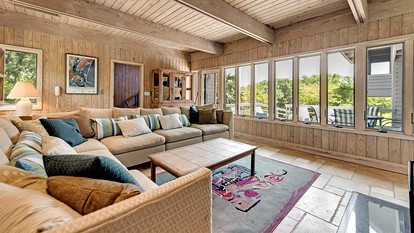 Gorgeous Pet-Friendly Oceanfront Retreat in Gated Community, Georgetown, South Carolina - Georgetown, South Carolina - glamping.directory