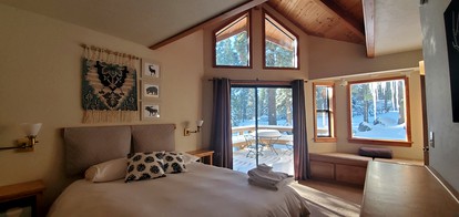 Blue Jay's Nest Sequoia Cabin in Ponderosa, CA - Ponderosa, California - glamping.directory