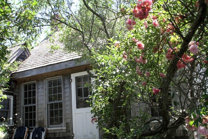 Charming Cottage Rental on a Private Beach in Cape Cod, Massachusetts - Truro, Massachusetts - glamping.directory