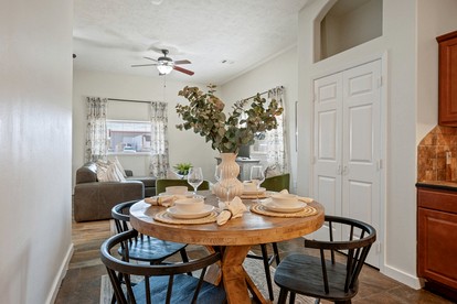Industrial-Chic Cottage Retreat with Outdoor Space Near Kyle Field & Easterwood Airport in Dr. College Station, Texas - College Station, Texas - glamping.directory