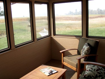 Spacious Family-Friendly Cabin Rental for a River Getaway in Darby, Montana - Darby, Montana - glamping.directory